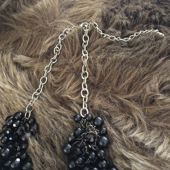 Vintage blackberry beaded cluster necklace - Picture 9 of 10